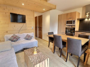 Charmant Duplex Rénové 4P, 3 Ch, Balcon, WiFi, Méribel - FR-1-182-249